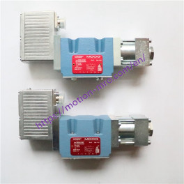 New MOOG Servo Valve D661-4636